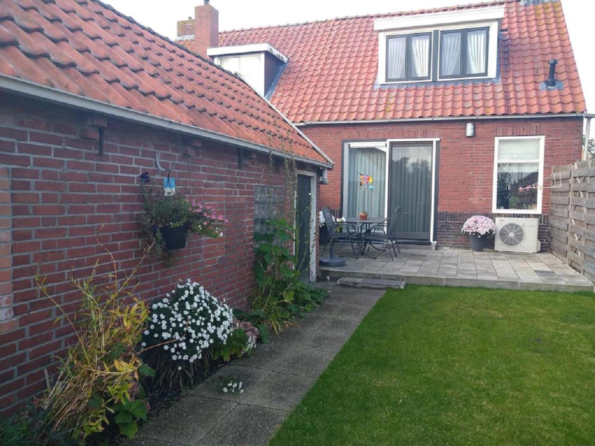 Bed En Breakfast Uitrust Lauwerzijl Zewnętrze zdjęcie