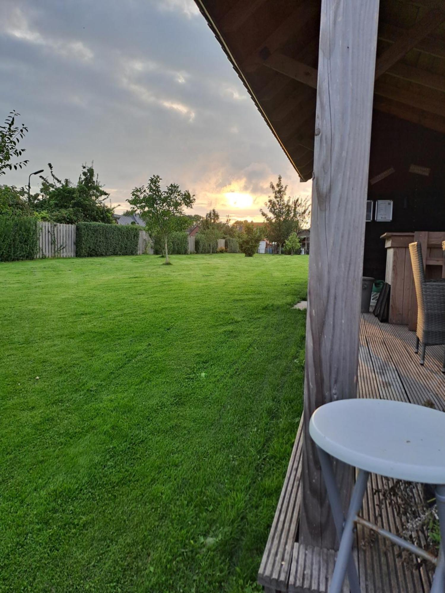 Bed En Breakfast Uitrust Lauwerzijl Zewnętrze zdjęcie